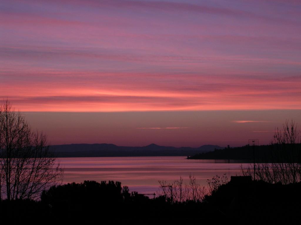 Casa Vacanze Del Pescatore Lägenhet Passignano sul Trasimeno Exteriör bild